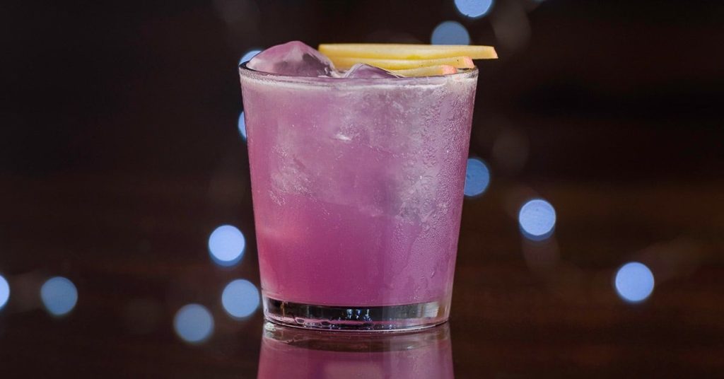 Enhance the customer experience with Bar Design and Ideas