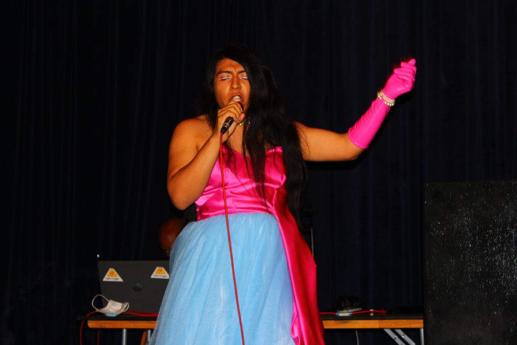 Artist AleamorX Wins BIG at the GRMA’S